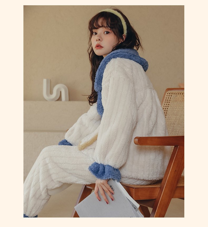 Cute Women’s Flannel Long Thickened Loungewear