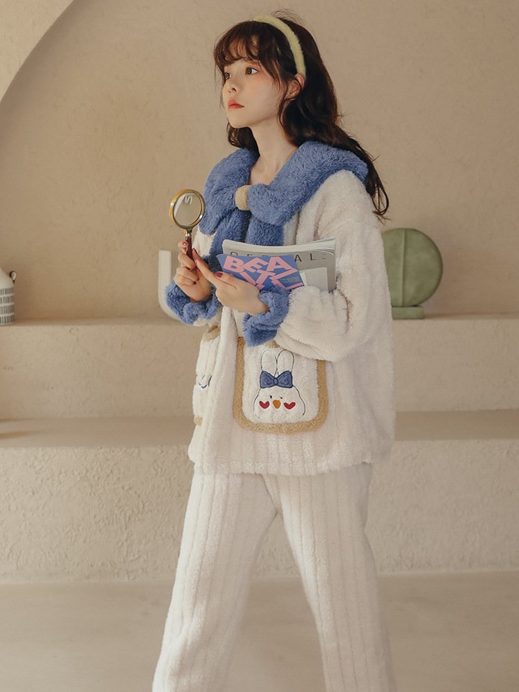 Cute Women’s Flannel Long Thickened Loungewear